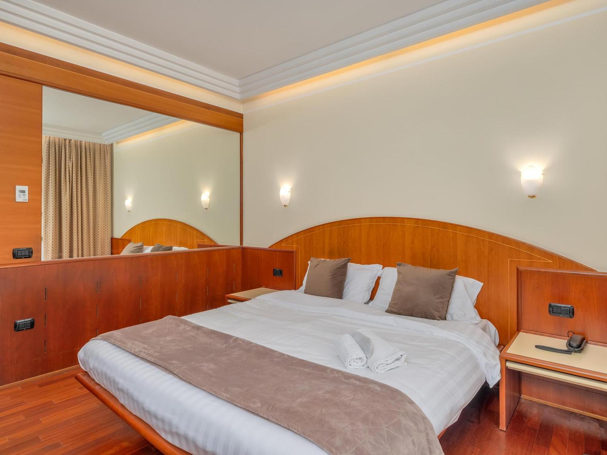 Hotel Prestige 4*